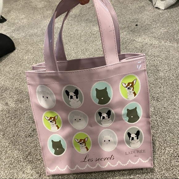 Part of BOGO Buy 1 get 1 free
Laduree shopping bag